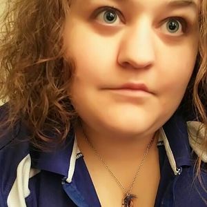 Meet your Posher, Manda